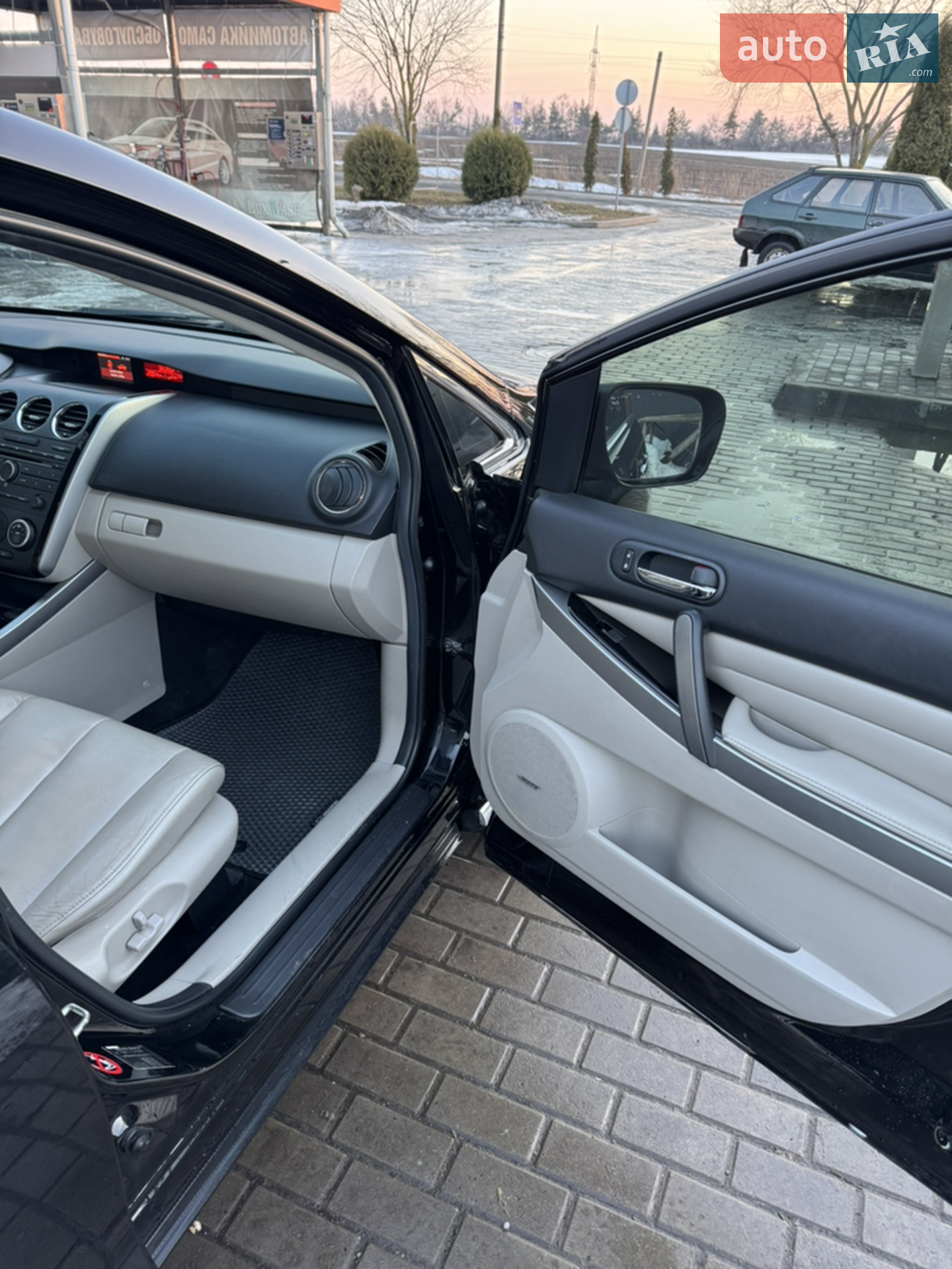 2010 Mazda CX-7 - мініатюра 22