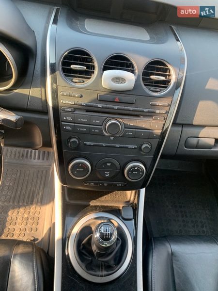 Внедорожник / Кроссовер Mazda CX-7 2010 в Нововолынске