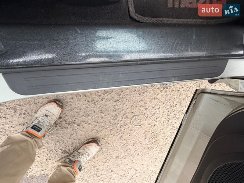 Позашляховик / Кросовер Mazda CX-7 2008 в Кривому Розі фото 16 Позашляховик / Кросовер Mazda CX-7 2008 в Кривому Розі