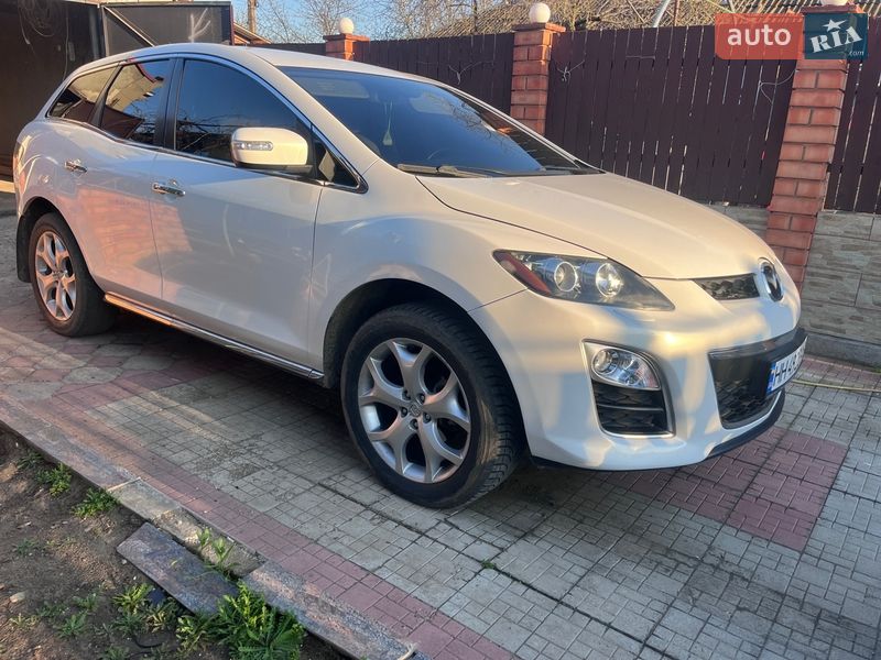 Позашляховик / Кросовер Mazda CX-7 2010 в Кучургані