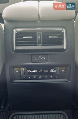 Позашляховик / Кросовер Mazda CX-90 2024 в 