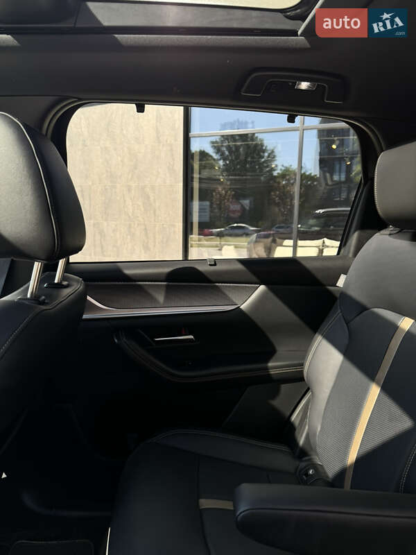 Позашляховик / Кросовер Mazda CX-90 2023 в Ужгороді