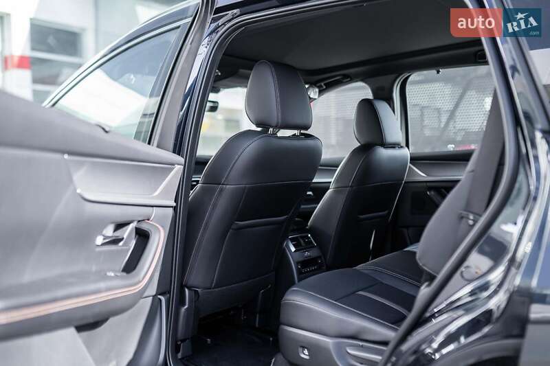 Внедорожник / Кроссовер Mazda CX-90 2024 в Киеве