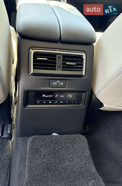 Внедорожник / Кроссовер Mazda CX-90 2024 в 