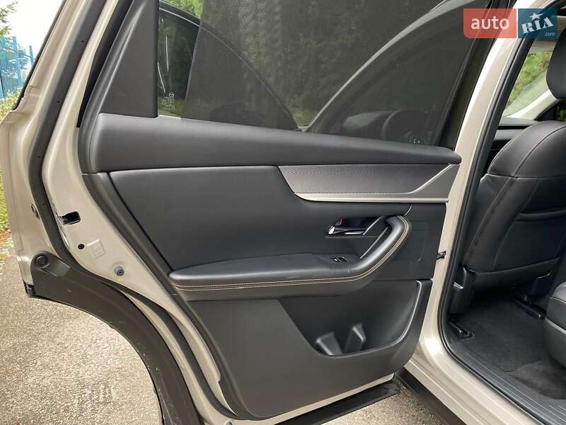 Позашляховик / Кросовер Mazda CX-90 2023 в Києві