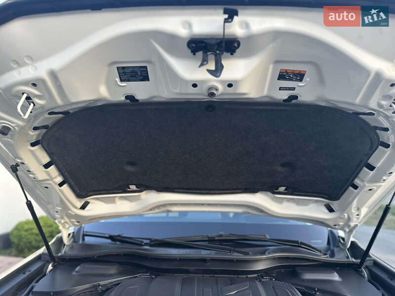 Позашляховик / Кросовер Mazda CX-90 2023 в Дніпрі