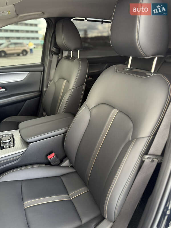 Позашляховик / Кросовер Mazda CX-90 2024 в Києві фото 28 Позашляховик / Кросовер Mazda CX-90 2024 в Києві