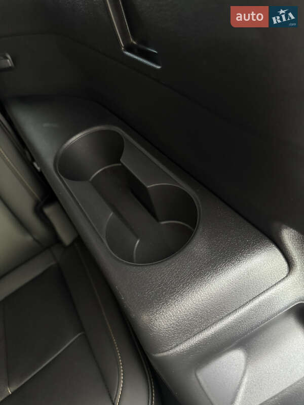 Позашляховик / Кросовер Mazda CX-90 2024 в Києві фото 45 Позашляховик / Кросовер Mazda CX-90 2024 в Києві