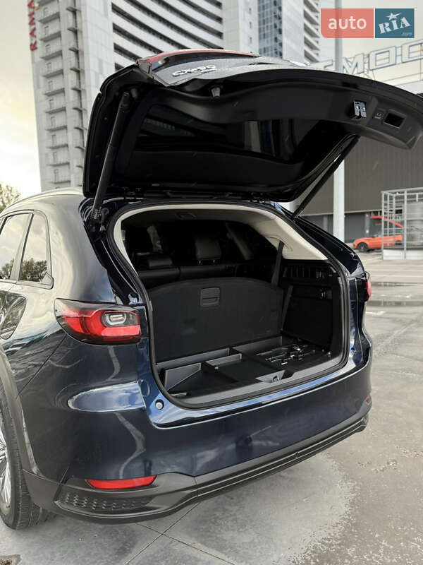 Позашляховик / Кросовер Mazda CX-90 2024 в Києві фото 55 Позашляховик / Кросовер Mazda CX-90 2024 в Києві
