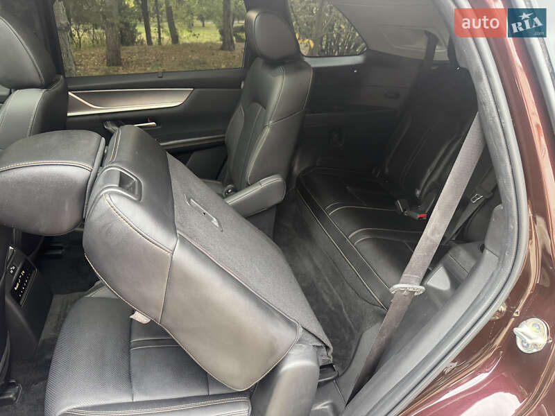 Внедорожник / Кроссовер Mazda CX-90 2024 в Запорожье фото 16 Внедорожник / Кроссовер Mazda CX-90 2024 в Запорожье