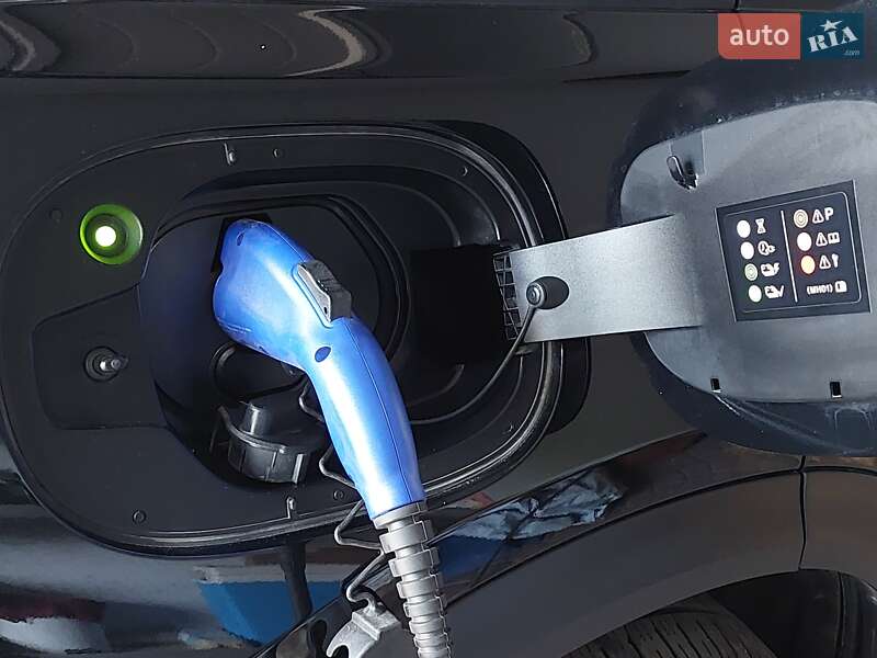 Внедорожник / Кроссовер Mazda CX-90 2023 в Ковеле фото 44 Внедорожник / Кроссовер Mazda CX-90 2023 в Ковеле