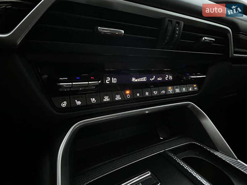 Позашляховик / Кросовер Mazda CX-90 2024 в Запоріжжі