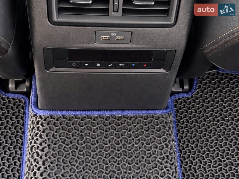 Внедорожник / Кроссовер Mazda CX-90 2024 в Киеве фото 7 Внедорожник / Кроссовер Mazda CX-90 2024 в Киеве