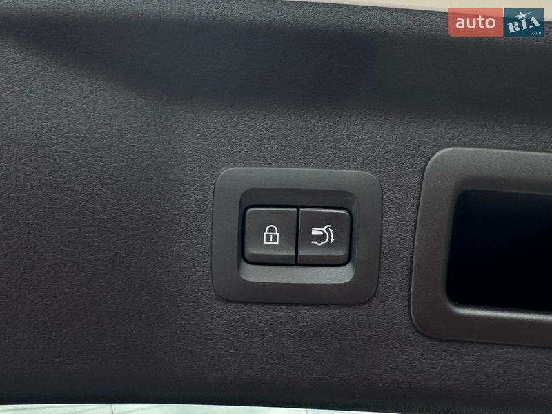 Позашляховик / Кросовер Mazda CX-90 2023 в Івано-Франківську фото 23 Позашляховик / Кросовер Mazda CX-90 2023 в Івано-Франківську