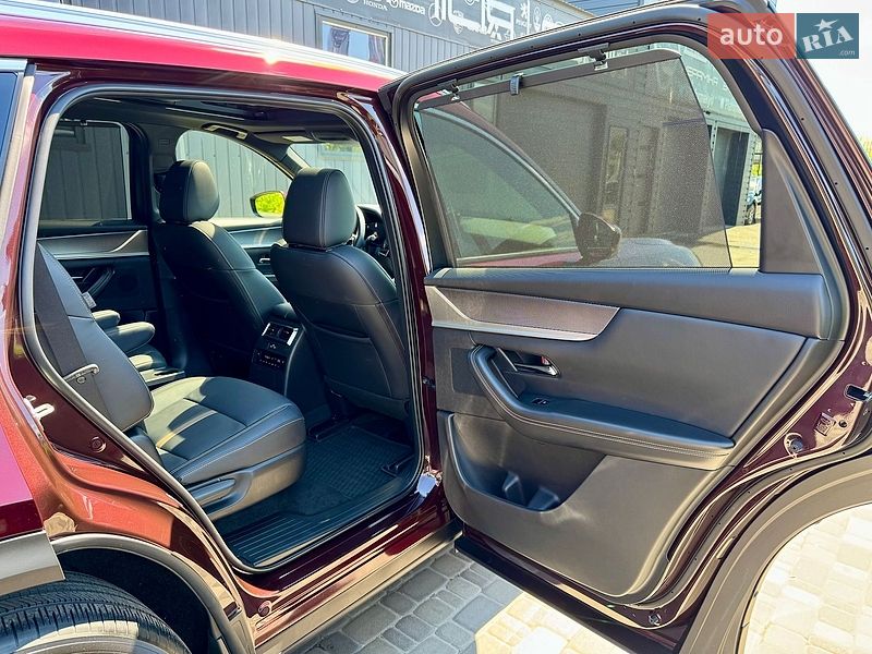 Внедорожник / Кроссовер Mazda CX-90 2024 в Киеве