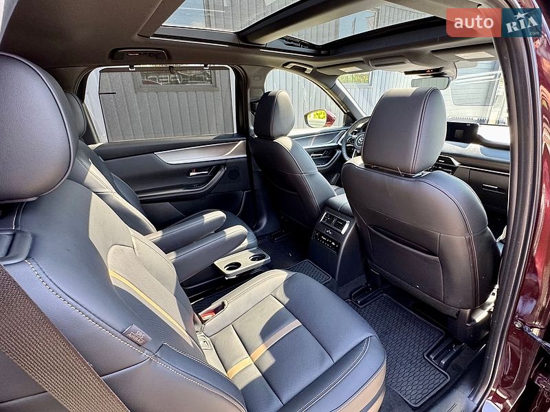 Внедорожник / Кроссовер Mazda CX-90 2024 в Киеве