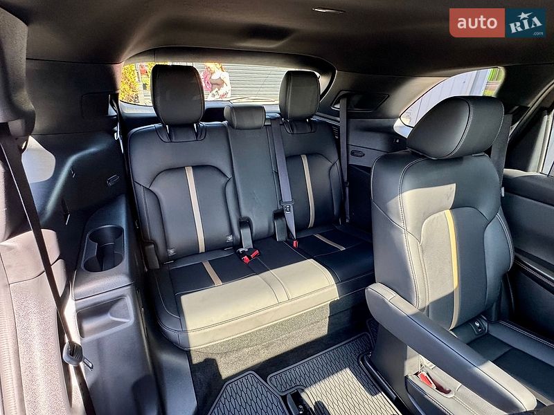 Внедорожник / Кроссовер Mazda CX-90 2024 в Киеве