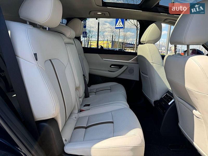 Внедорожник / Кроссовер Mazda CX-90 2024 в Киеве