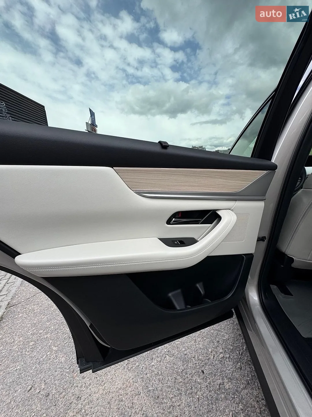 2025 Mazda CX-90 - мініатюра 17