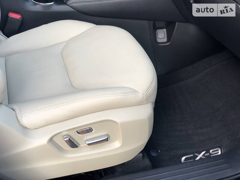 Позашляховик / Кросовер Mazda CX-9 2019 в Іршаві