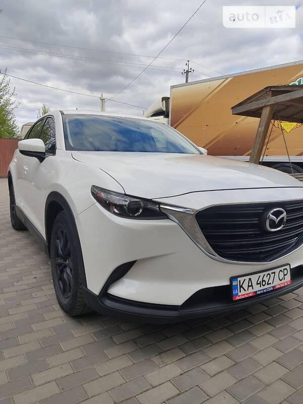 Внедорожник / Кроссовер Mazda CX-9 2016 в Киеве