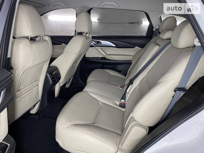 Внедорожник / Кроссовер Mazda CX-9 2016 в Киеве