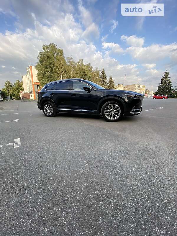 Внедорожник / Кроссовер Mazda CX-9 2016 в Киеве