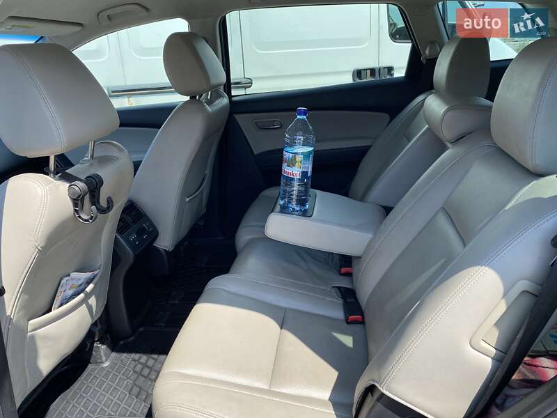Внедорожник / Кроссовер Mazda CX-9 2013 в Киеве
