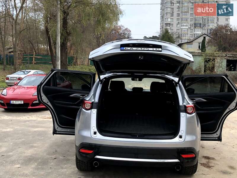 Внедорожник / Кроссовер Mazda CX-9 2018 в Киеве