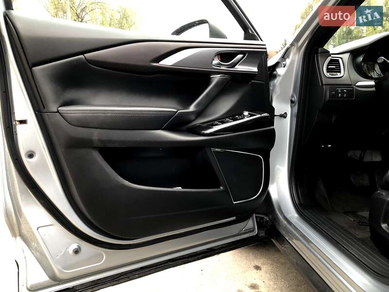 Внедорожник / Кроссовер Mazda CX-9 2018 в Киеве