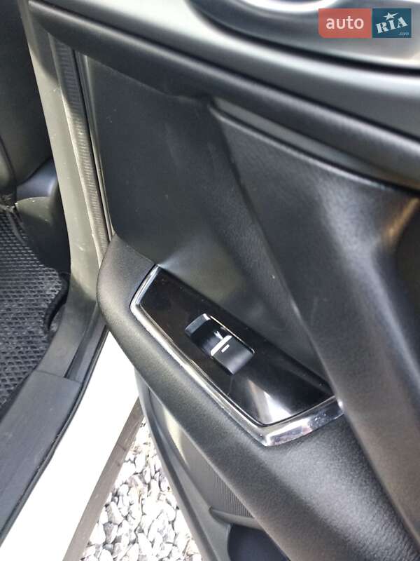 Внедорожник / Кроссовер Mazda CX-9 2016 в Виннице