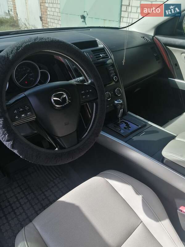 Внедорожник / Кроссовер Mazda CX-9 2012 в Новомосковске