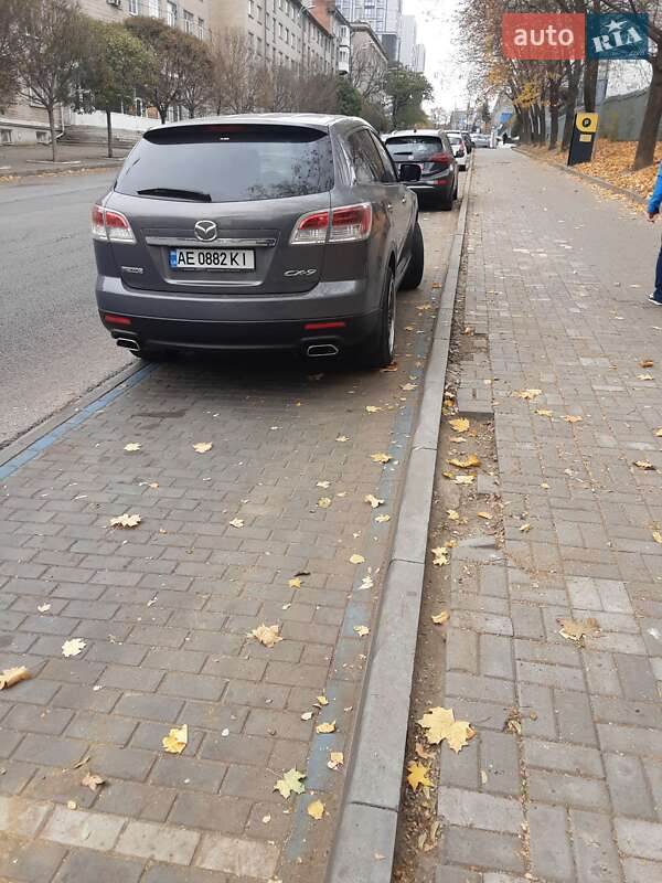 Позашляховик / Кросовер Mazda CX-9 2008 в Дніпрі