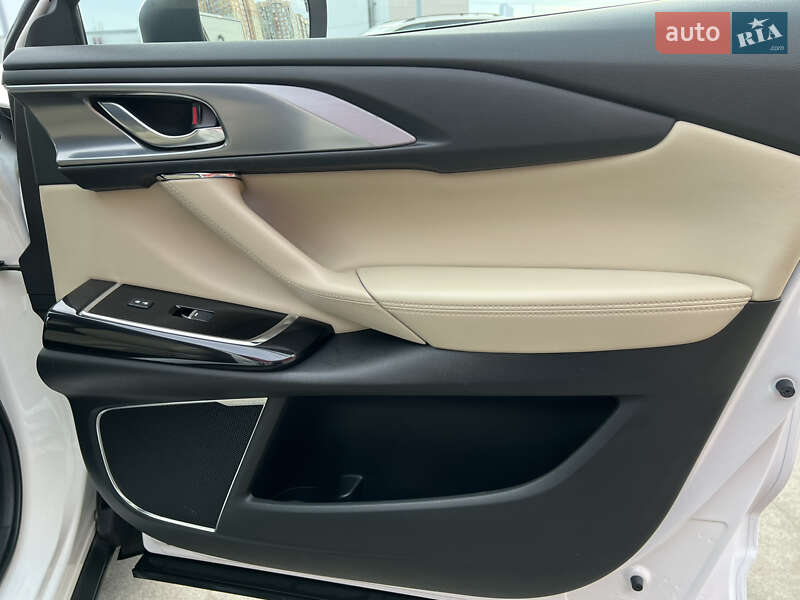 Позашляховик / Кросовер Mazda CX-9 2016 в Києві фото 33 Позашляховик / Кросовер Mazda CX-9 2016 в Києві