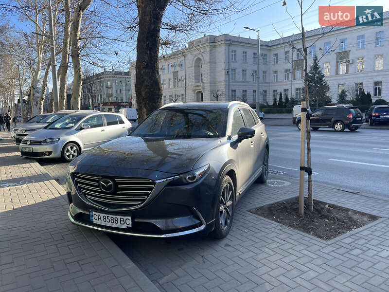 Внедорожник / Кроссовер Mazda CX-9 2016 в Золотоноше