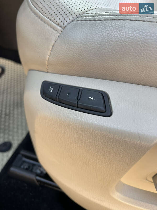 Позашляховик / Кросовер Mazda CX-9 2016 в Львові