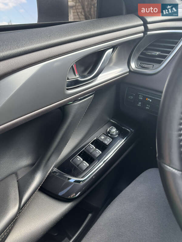 Позашляховик / Кросовер Mazda CX-9 2019 в Коростишеві