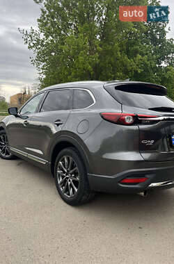 Позашляховик / Кросовер Mazda CX-9 2016 в 