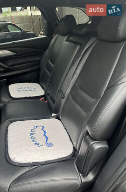 Позашляховик / Кросовер Mazda CX-9 2016 в 