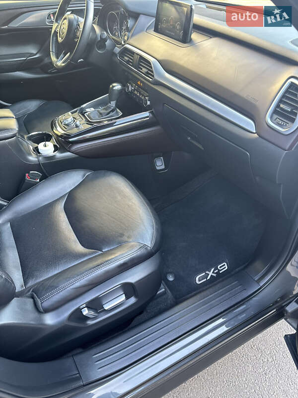 Внедорожник / Кроссовер Mazda CX-9 2017 в Харькове