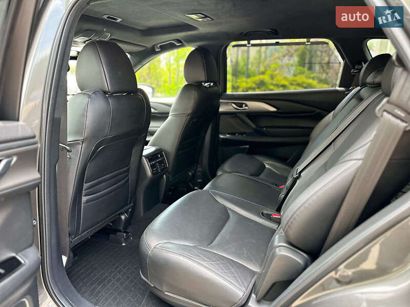 Позашляховик / Кросовер Mazda CX-9 2018 в Вінниці