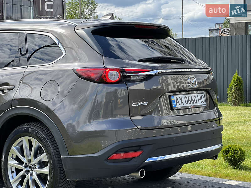 Внедорожник / Кроссовер Mazda CX-9 2016 в Ужгороде