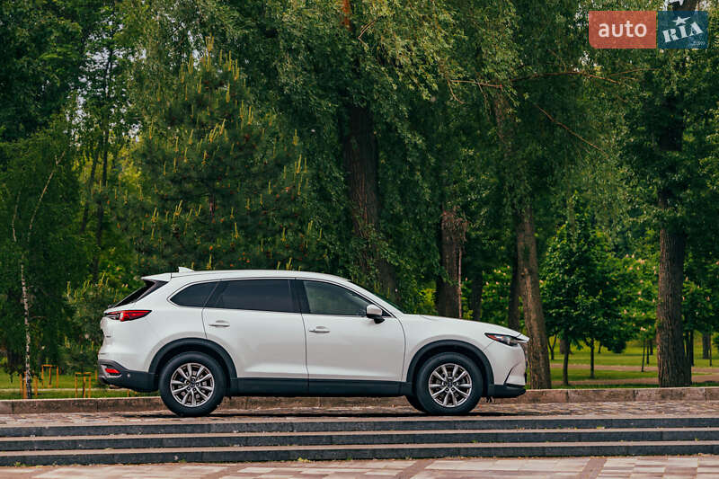 Внедорожник / Кроссовер Mazda CX-9 2018 в Киеве