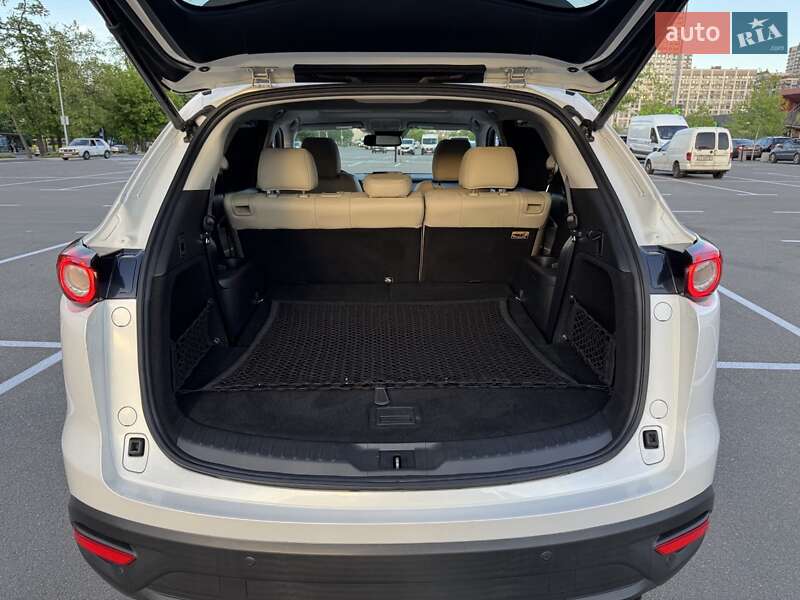 Внедорожник / Кроссовер Mazda CX-9 2018 в Киеве