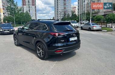 Позашляховик / Кросовер Mazda CX-9 2016 в 