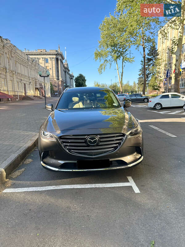 Внедорожник / Кроссовер Mazda CX-9 2016 в 