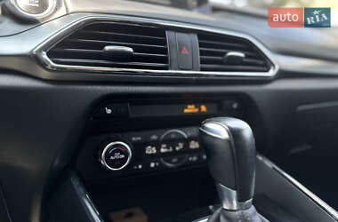Внедорожник / Кроссовер Mazda CX-9 2016 в 