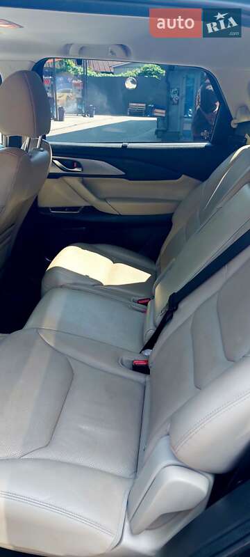 Позашляховик / Кросовер Mazda CX-9 2018 в Дніпрі