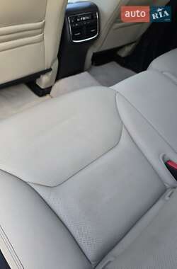Позашляховик / Кросовер Mazda CX-9 2019 в 