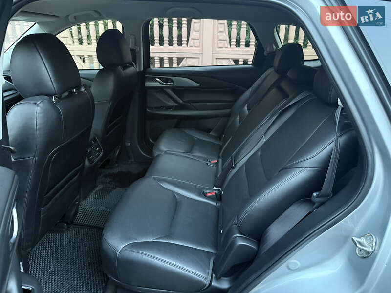 Внедорожник / Кроссовер Mazda CX-9 2016 в Днепре
